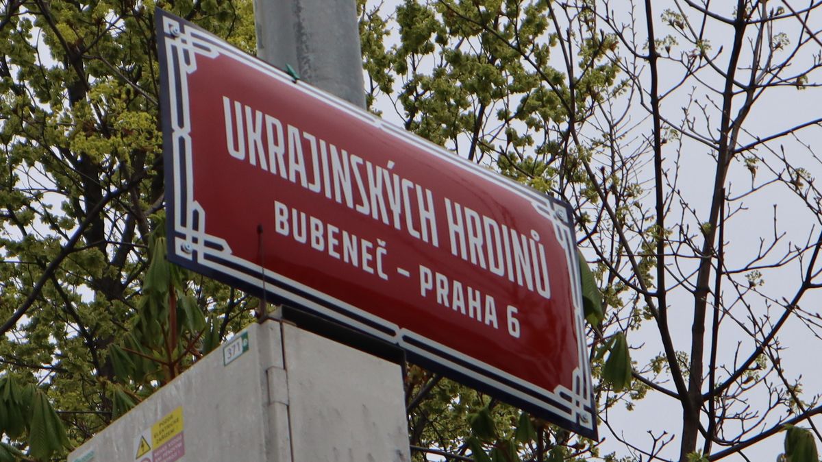 V pořádku i zbytečnost, neshodnou se lidé o přejmenování ulice u ruské ambasády